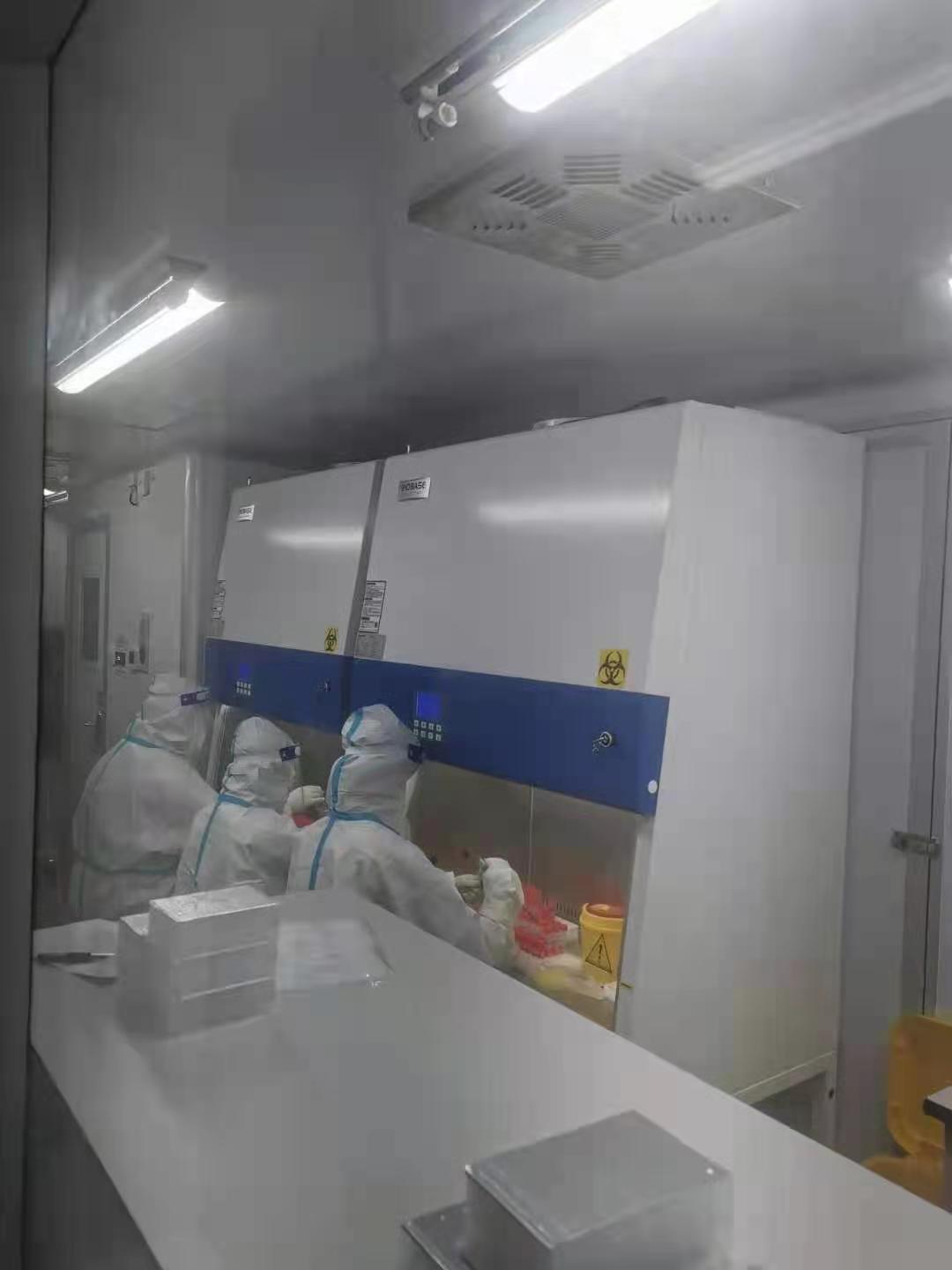 移动pcr方舱实验室现场2